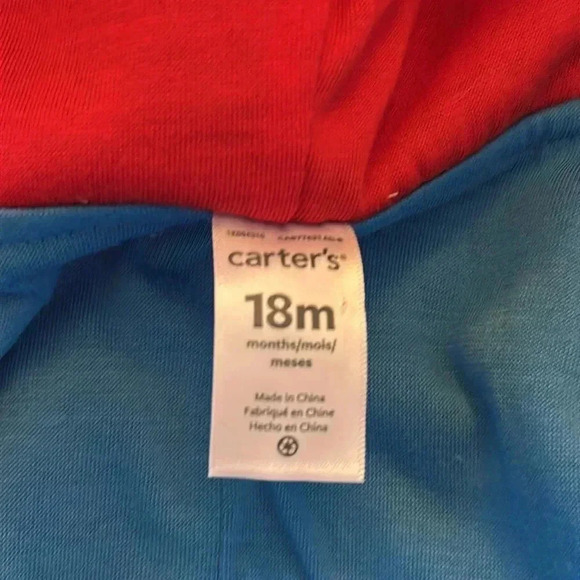 Carter's -  Shark Costume. Size 18 months - Picture 4 of 5